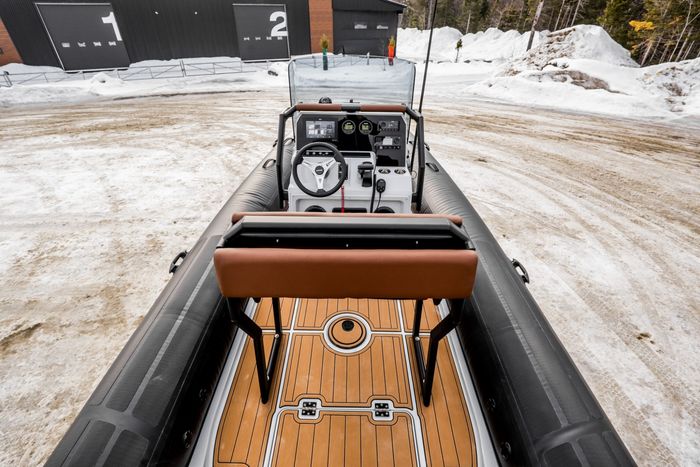 2027 Brig Navigator 20 Photo 19 of 49