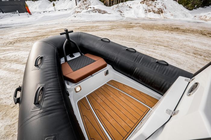 2027 Brig Navigator 20 Photo 38 of 49
