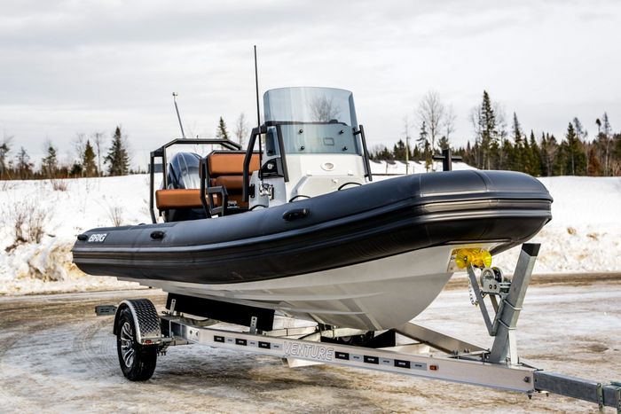 2027 Brig Navigator 20 Photo 4 of 49