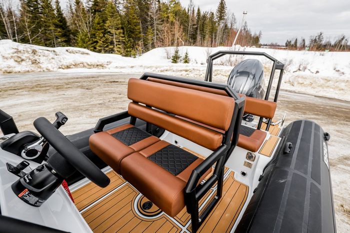 2027 Brig Navigator 20 Photo 22 of 49