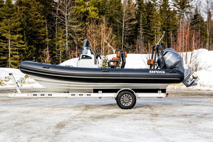 2027 Brig Navigator 20 Photo 7 of 49