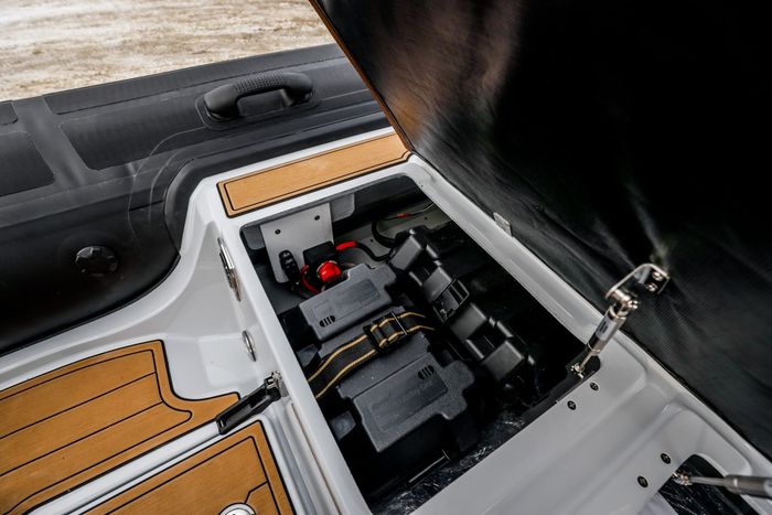 2027 Brig Navigator 20 Photo 17 of 49