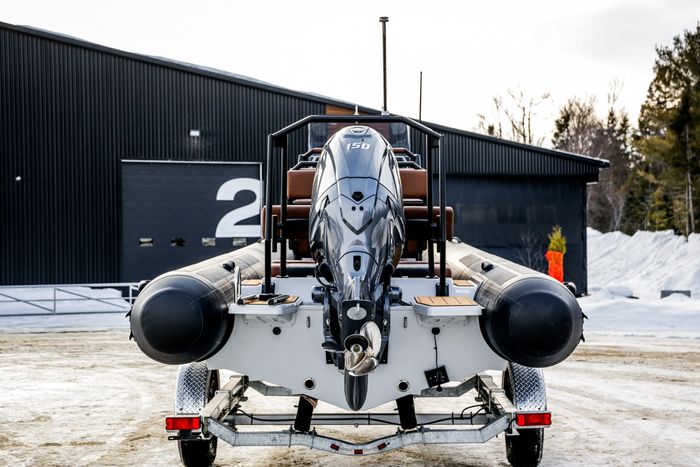 2027 Brig Navigator 20 Photo 8 of 49