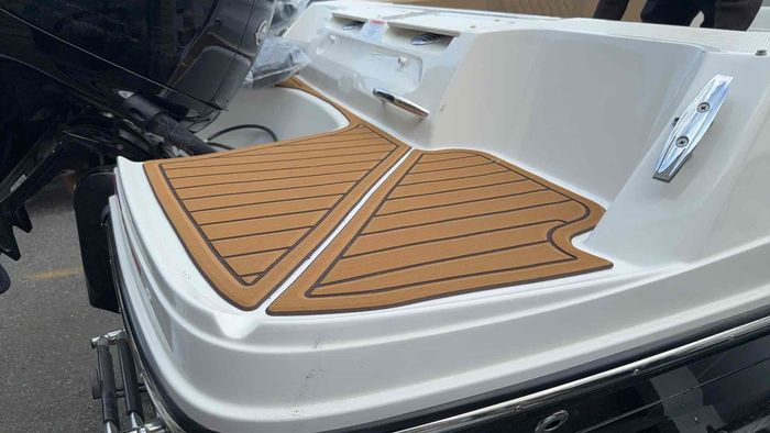2026 Bayliner VR4OB Photo 8 sur 8