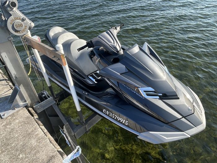 2012 Yamaha FX Cruiser SVHO Photo 2 of 7
