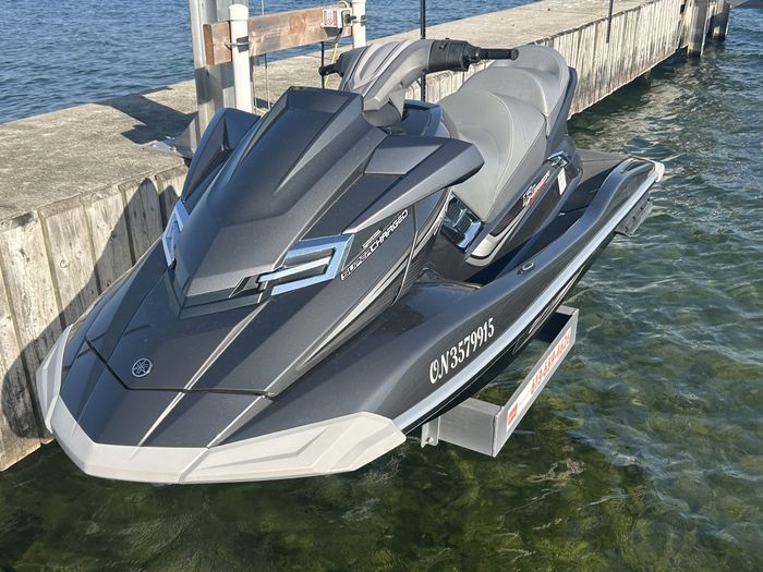 2012 Yamaha FX Cruiser SVHO Photo 4 of 7