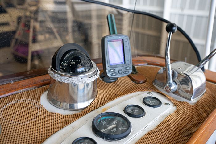 1978 CHB Trawler 34' Photo 7 of 35
