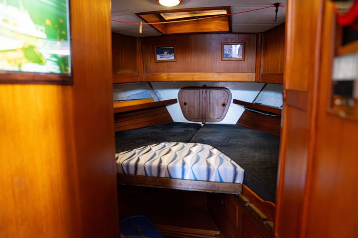 1978 CHB Trawler 34' Photo 21 of 35