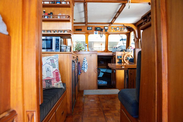 1978 CHB Trawler 34' Photo 27 of 35