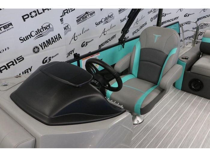 2023 Trifecta 24 UL CS + YAMAHA 150 HP Photo 8 sur 23