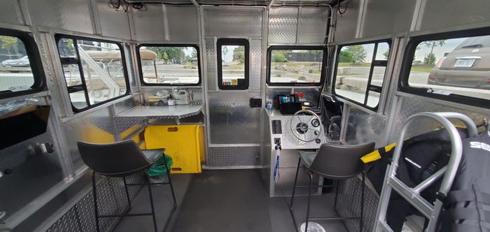 2020 Custom 24ft Photo 8 of 15