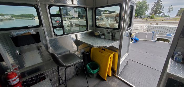 2020 Custom 24ft Photo 14 of 15