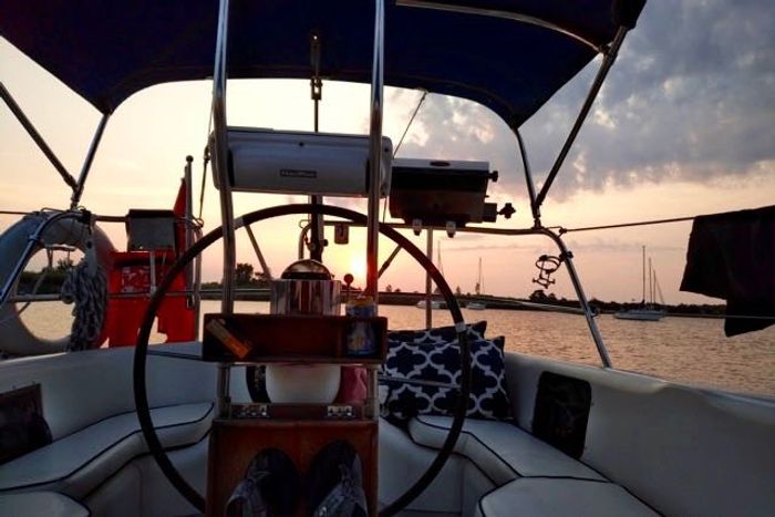 1984 CS Yachts 33 Photo 9 of 13