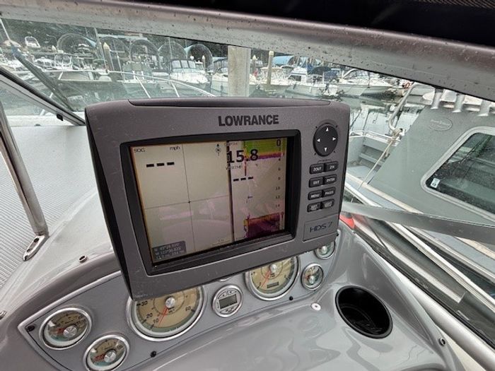 2004 Maxum 2500 SE Photo 6 sur 29