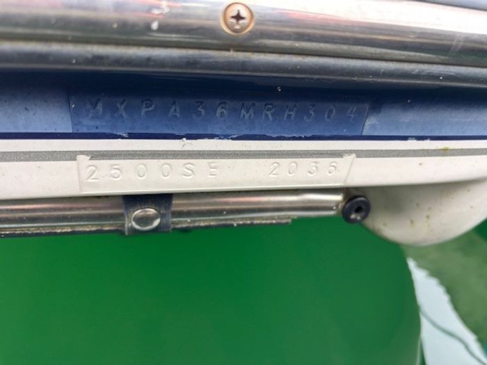 2004 Maxum 2500 SE Photo 27 sur 29