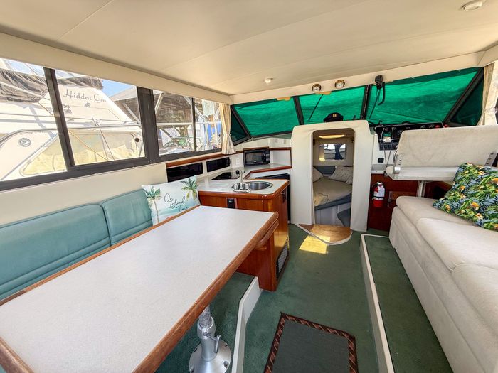 1994 Carver 320 Voyager Photo 24 sur 29