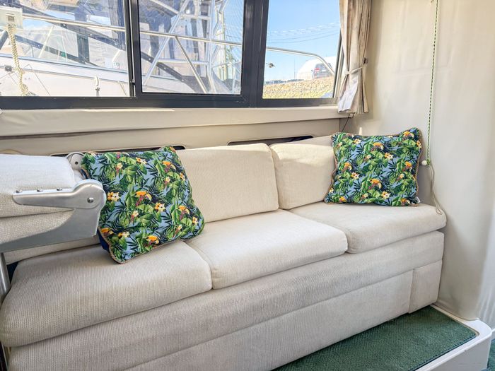1994 Carver 320 Voyager Photo 23 sur 29