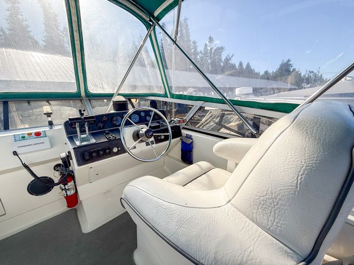 1994 Carver 320 Voyager Photo 16 sur 29
