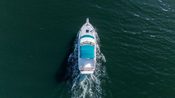 1994 Carver 320 Voyager Photo 5 sur 29
