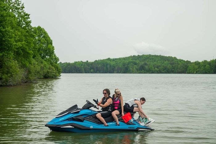 2026 Yamaha FX Cruiser SVHO Lagoon Blue Photo 10 of 12