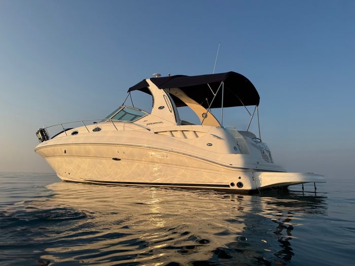 2005 Sea Ray 320 Sundancer Photo 1 of 24