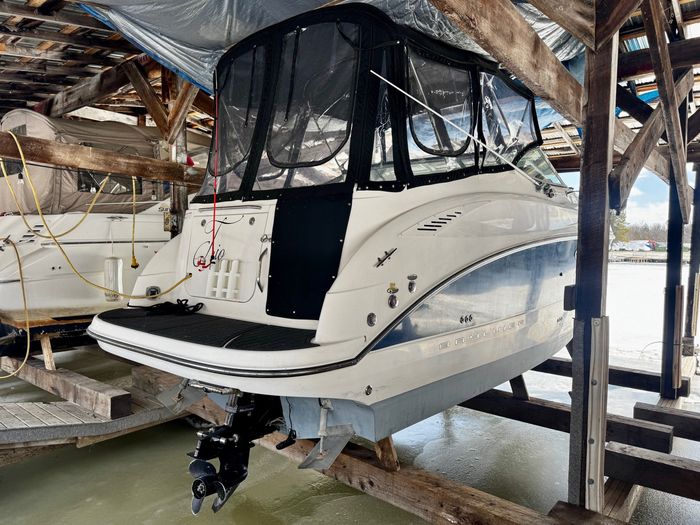 2008 Bayliner 265 SB Photo 2 sur 15