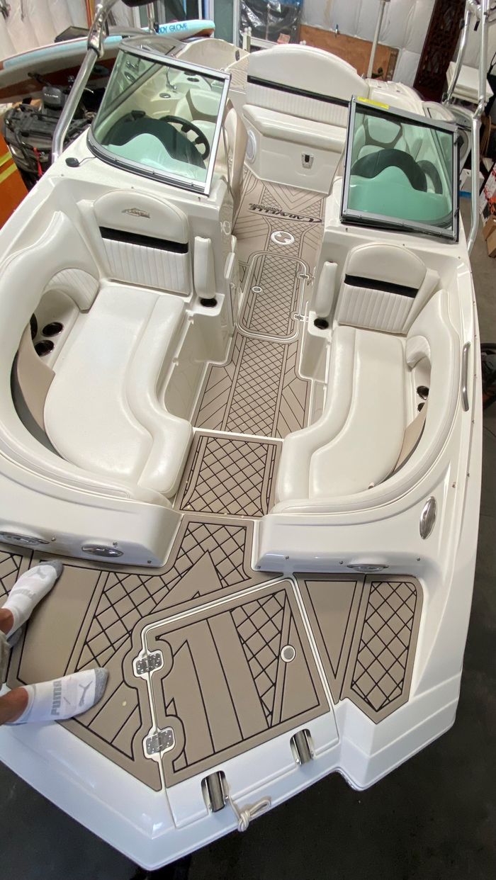 2009 Caravelle H240 Crossover Photo 3 of 14
