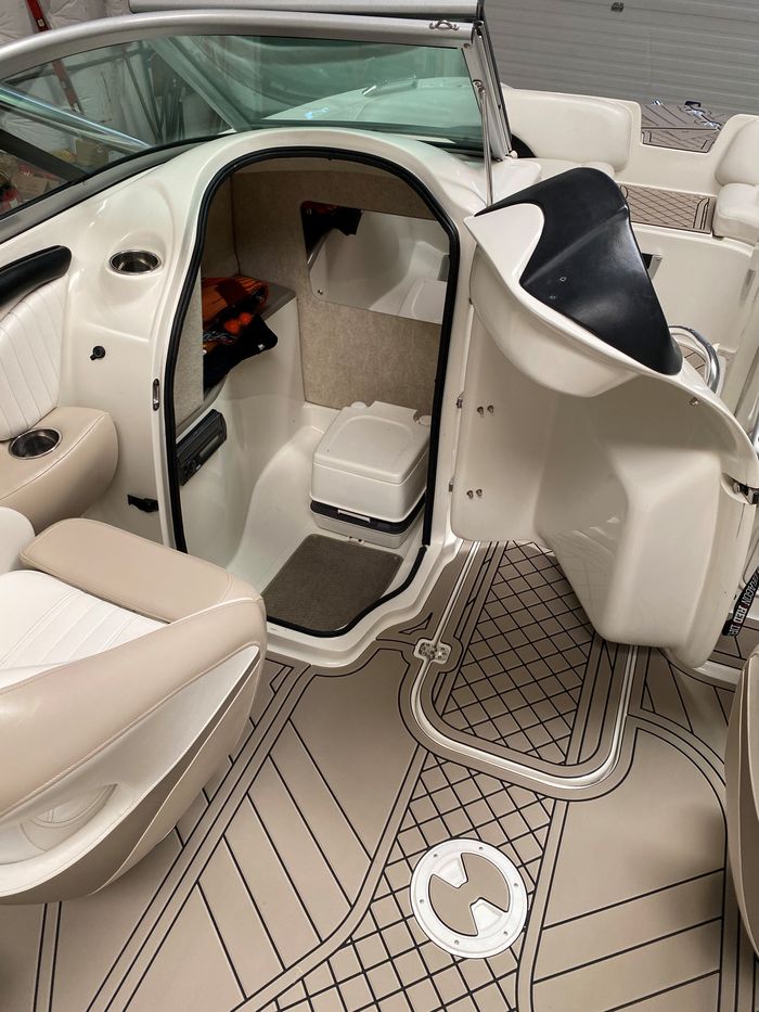 2009 Caravelle H240 Crossover Photo 6 of 14