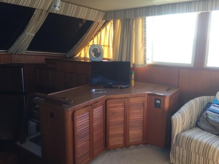 1986 Chris-Craft Catalina 426 Photo 3 of 16