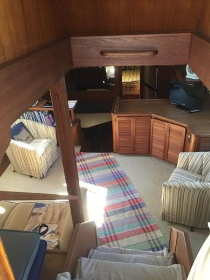 1986 Chris-Craft Catalina 426 Photo 4 of 16