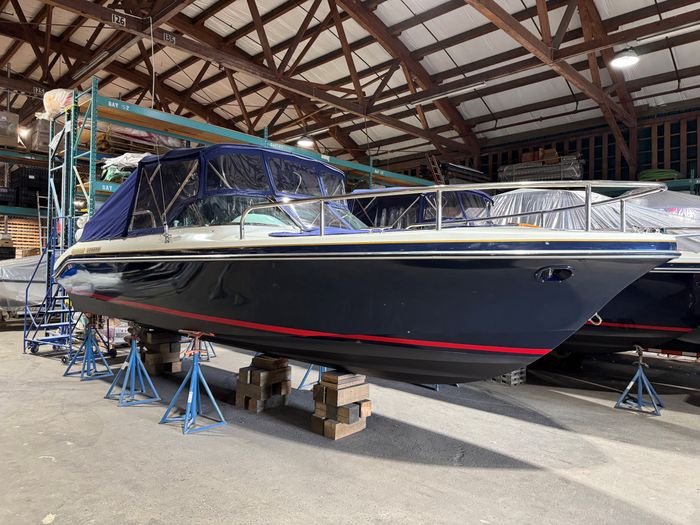 1998 CraigCraft Marine Launch Photo 1 of 28
