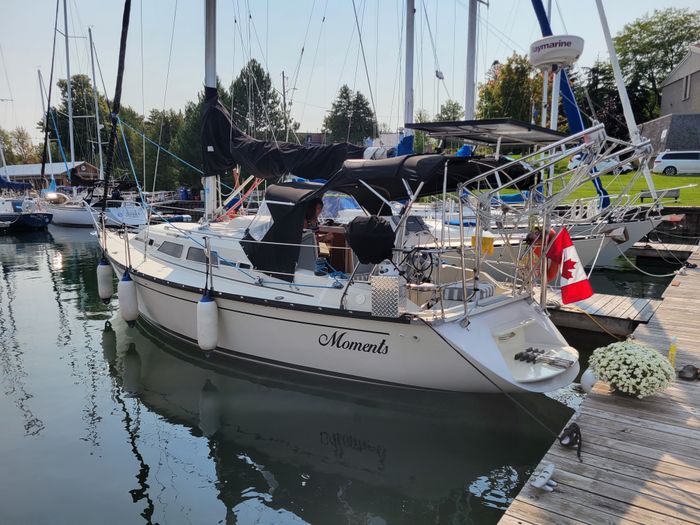 1987 Mirage 32 Sloop Photo 2 of 14