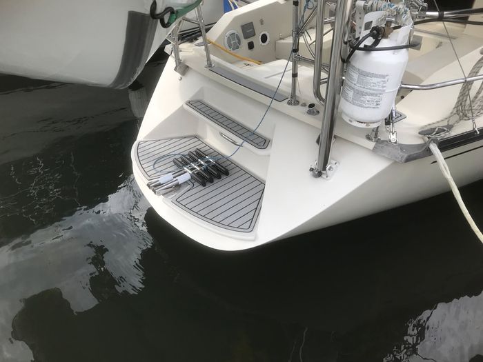 1987 Mirage 32 Sloop Photo 5 of 14