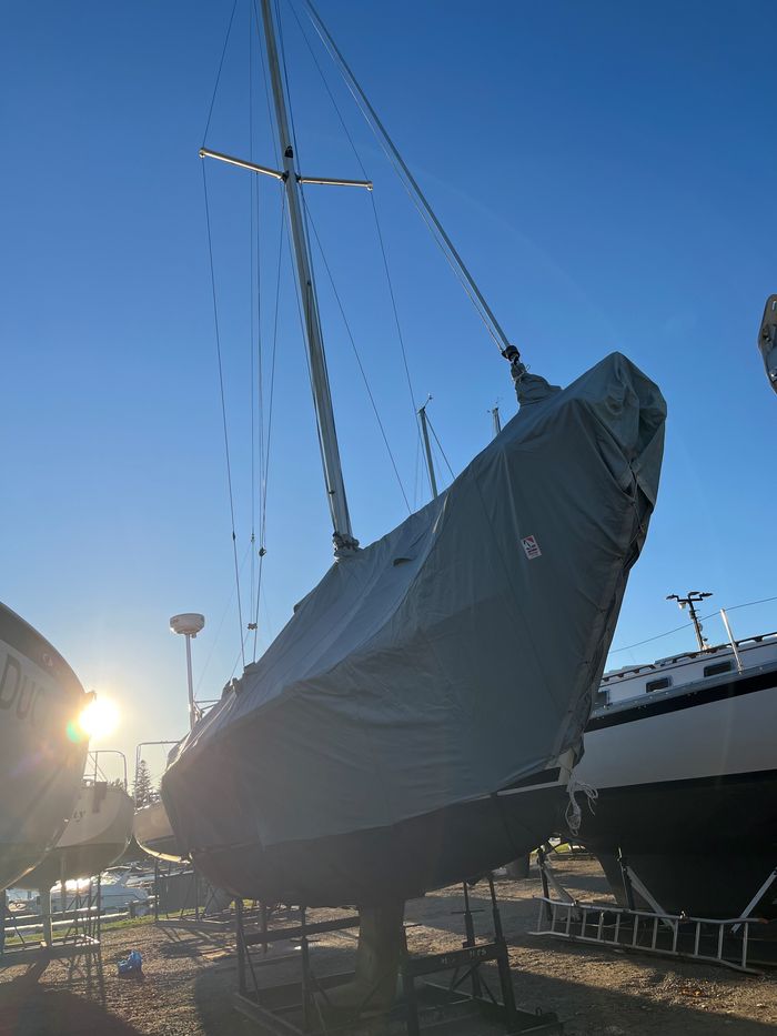 1987 Mirage 32 Sloop Photo 14 of 14