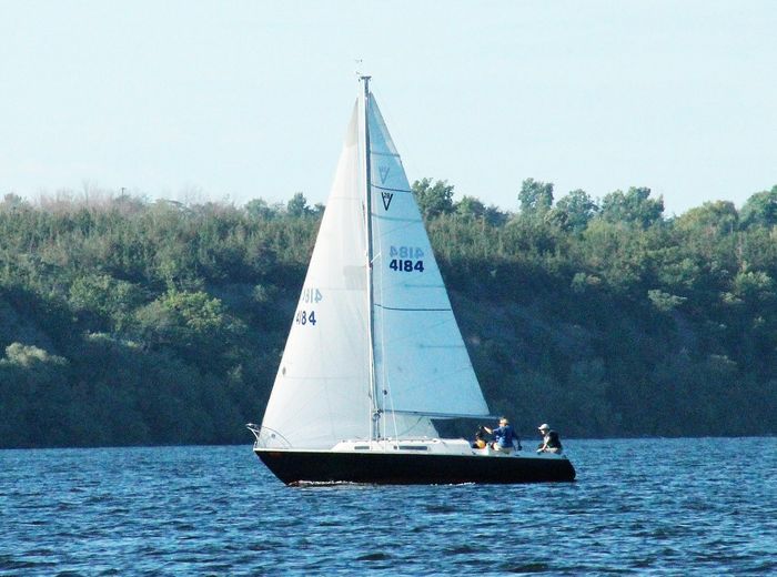 1974 C&C Viking28 Photo 5 of 6