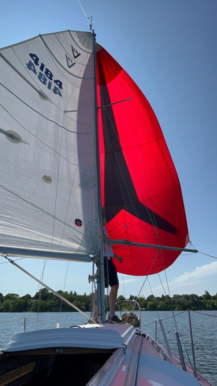 1974 C&C Viking28 Photo 1 of 6