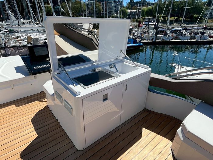 2025 Sessa Marine F47 Photo 17 sur 39