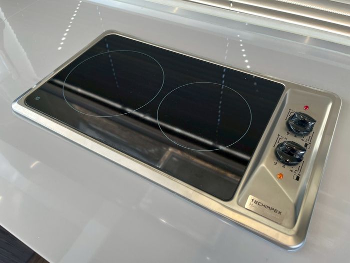 2025 Sessa Marine F47 Photo 22 sur 39