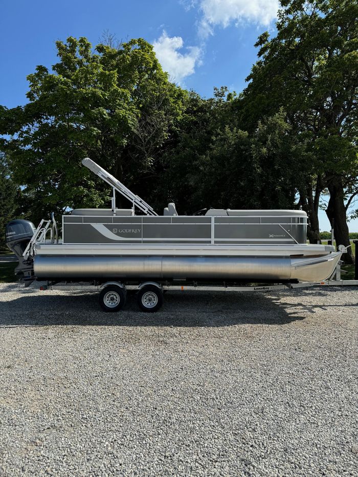 2025 Godfrey Pontoons Pontoons 2286 SBX Photo 6 of 7