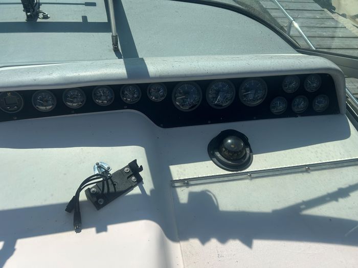 1994 Sea Ray 290 Sundancer Photo 19 sur 52
