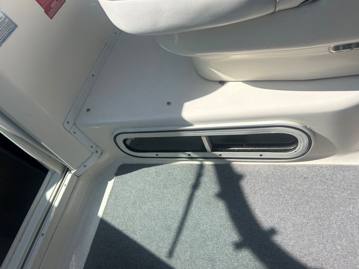 1994 Sea Ray 290 Sundancer Photo 24 sur 52