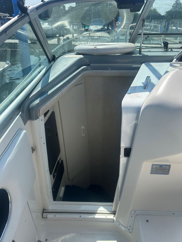1994 Sea Ray 290 Sundancer Photo 25 sur 52