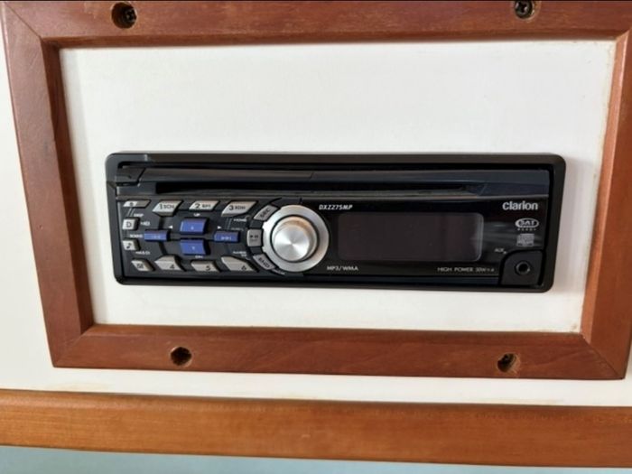 1989 Sea Ray 340 Express Cruiser Photo 24 sur 26