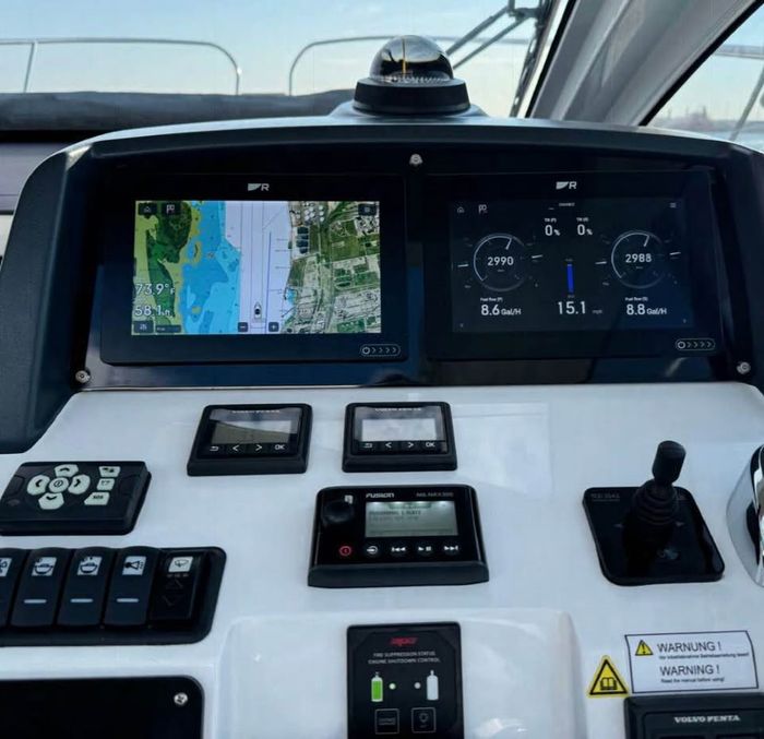 2018 Sealine C330 Photo 12 sur 14