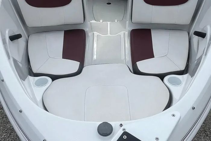 2017 Tahoe 450TF Photo 8 sur 14