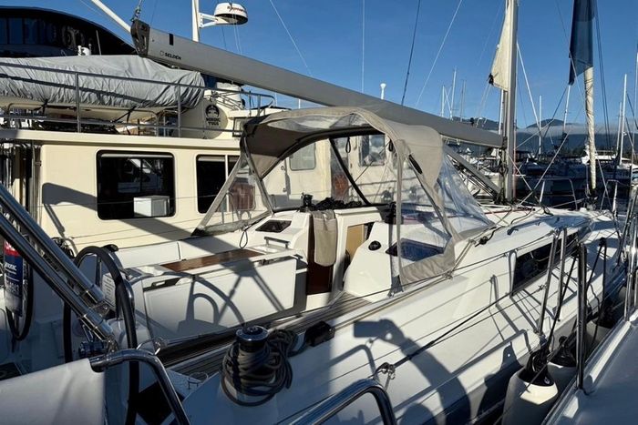2023 Beneteau Oceanis 34.1 Photo 7 sur 27