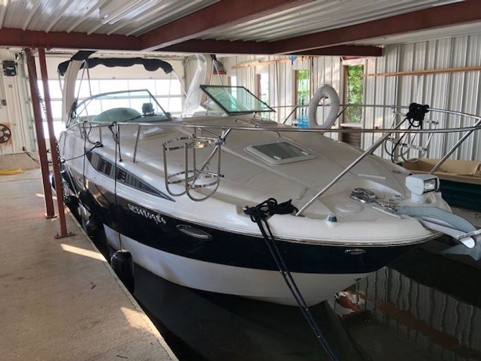 2012 BAYLINER 285 SB Photo 2 of 8