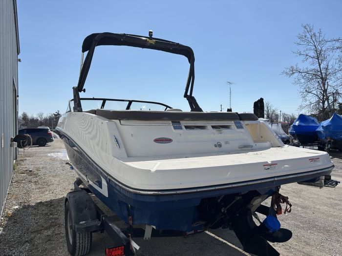 2018 Bayliner VR5 Photo 28 of 33
