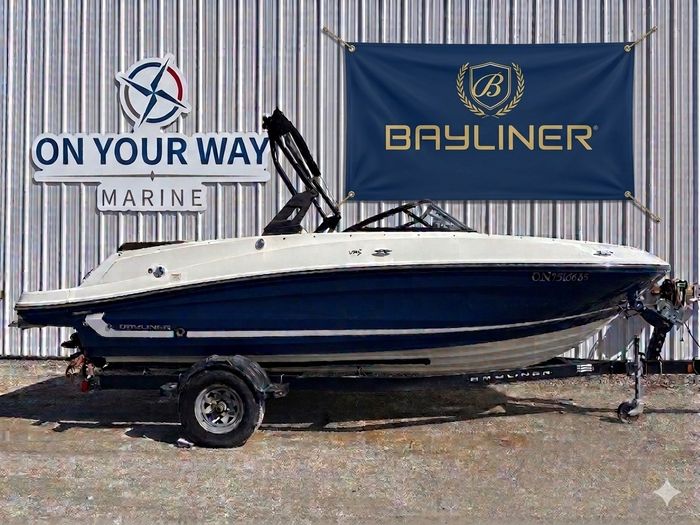 2018 Bayliner VR5 Photo 33 of 33