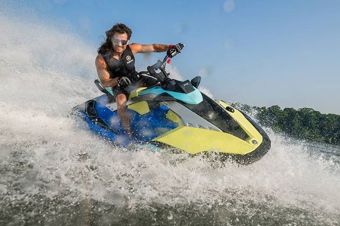 2026 Yamaha WaveRunner® JetBlaster® PRO 3-Up Photo 2 sur 2